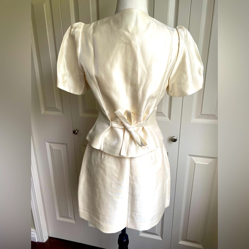 NEW Reformation Mika Two Pieces Satin Cream Set - Picture 8 of 15